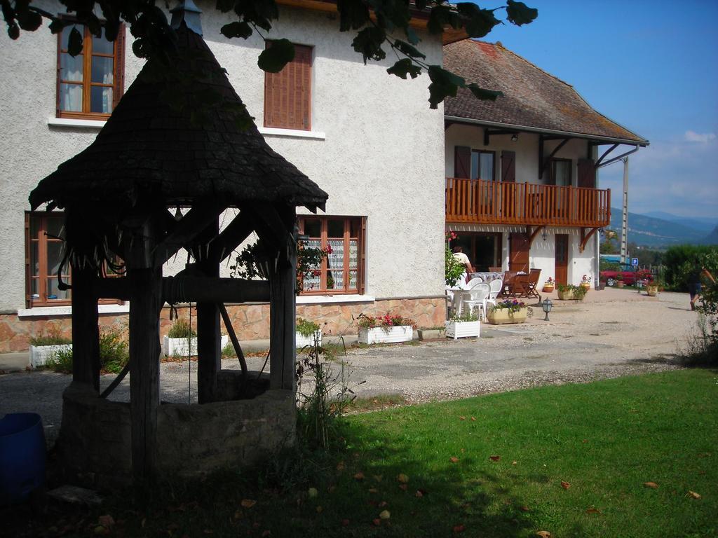 La Bardeliere Villa Corbelin Exterior photo